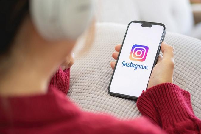 Как не стать жертвой мошенников при покупках в Instagram, рассказали в МНС