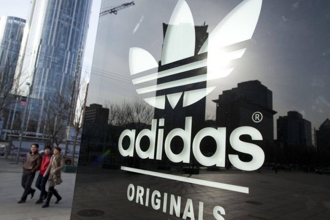 Чистая прибыль Adidas выросла в 1,5 раза в 2018 году