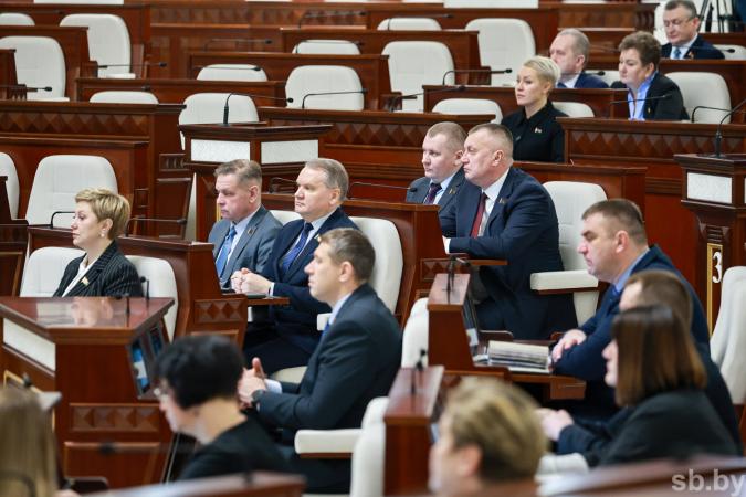 В Беларуси хотят разрешить свободное использование музыкальных произведений на телевидении. Но есть условие