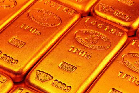 Золото достигло самой низкой цены с начала года 