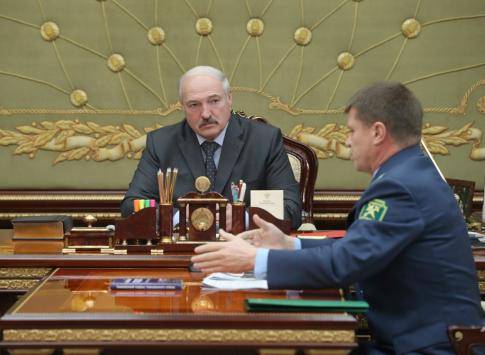 Ситуацию на таможне Президент Александр Лукашенко обсудил с главой ГТК Юрием Сенько