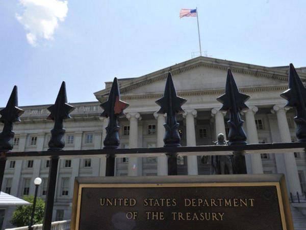 США ввели санкции против Белвнешэкономбанка и банка «Торговый капитал» США ввели санкции против Белвнешэкономбанка и банка «Торговый капитал»