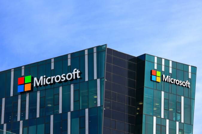 Чистая прибыль корпорации Microsoft выросла на 30% в первом полугодии финансового года 