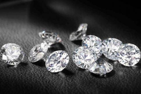 Самый большой алмаз века продали за 53 миллиона долларов