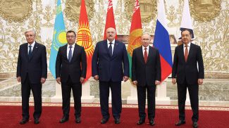 Лукашенко сказал, что делать, чтобы ЕАЭС был эффективной структурой, а не площадкой теоретических дискуссий Лукашенко сказал, что делать, чтобы ЕАЭС был эффективной структурой, а не площадкой теоретических дискуссий