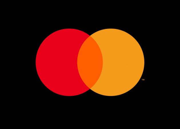 Mastercard убирает название из своего логотипа