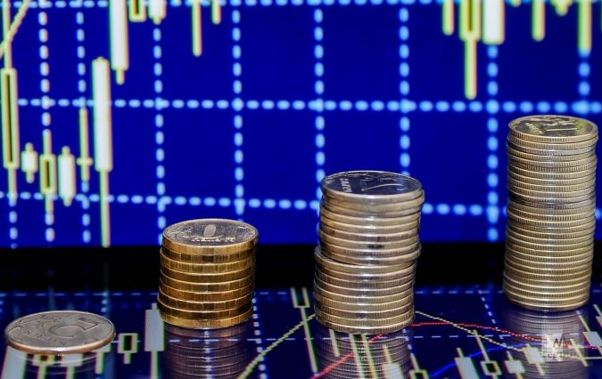 Уровень годовой инфляции в России снизился до 4% в конце сентября Уровень годовой инфляции в России снизился до 4% в конце сентября