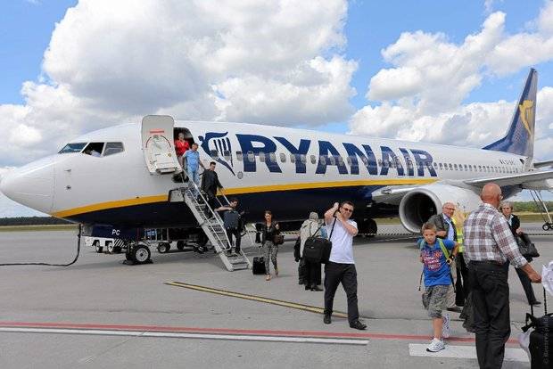 Чистая прибыль авиакомпании Ryanair сократилась на 27% в 2020 финансовом году