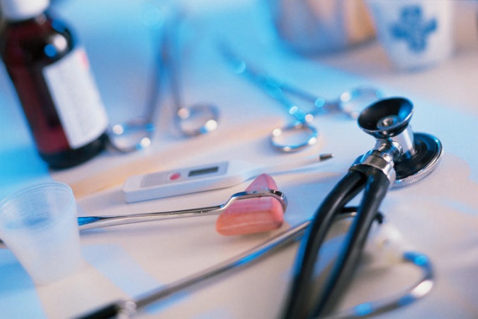 ФПБ приняла решение о страховании и материальной поддержке медиков