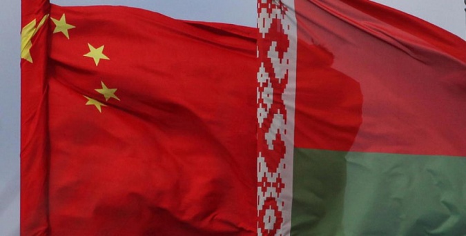 Беларусь планирует переориентировать торговые потоки в Россию и Китай