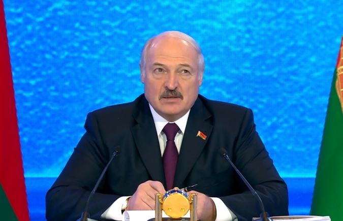 Лукашенко поддержал предложение о продлении на 2023 год безвиза для жителей Литвы, Латвии и Польши