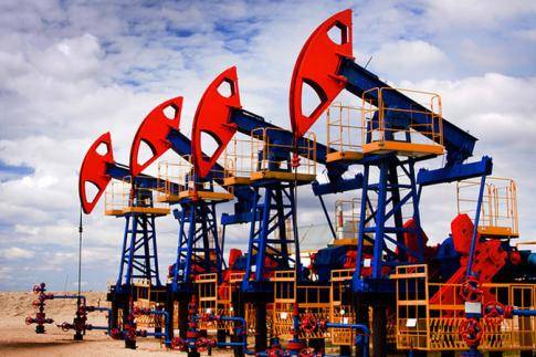 Добыча нефти растет и будет расти Добыча нефти растет и будет расти