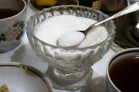 ЕЭК продлил срок госрегулирования цен на сахар в Беларуси 