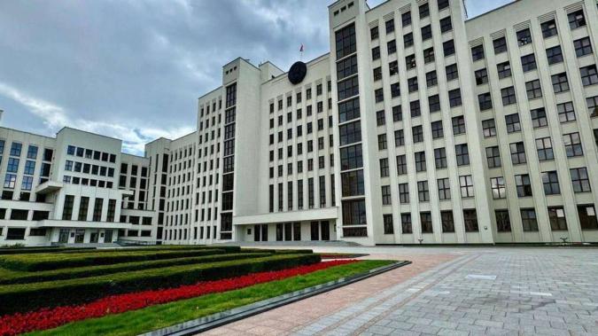 Как будут взыскивать невыплаченные вознаграждения по гражданско-правовым договорам - разъясняет постановление Совета Министров