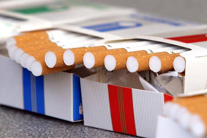 В Беларуси введено временное лицензирование импорта табачных стиков