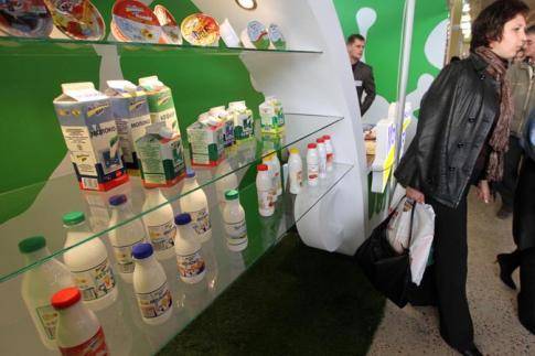 Российский региональный чиновник призывает запретить импорт белорусской «молочки»