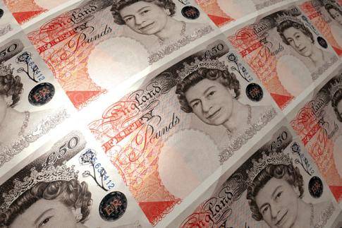 Банк Англии выпустил в обращение новую 10-фунтовую купюру