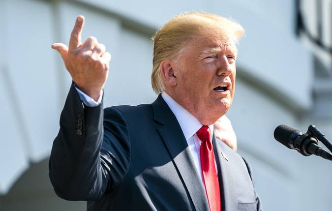 Трамп открестился от идеи введения санкций против «Северного потока-2» Трамп открестился от идеи введения санкций против «Северного потока-2»