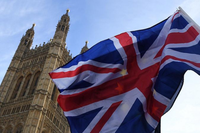 Королева Великобритании одобрила приостановку работы парламента
