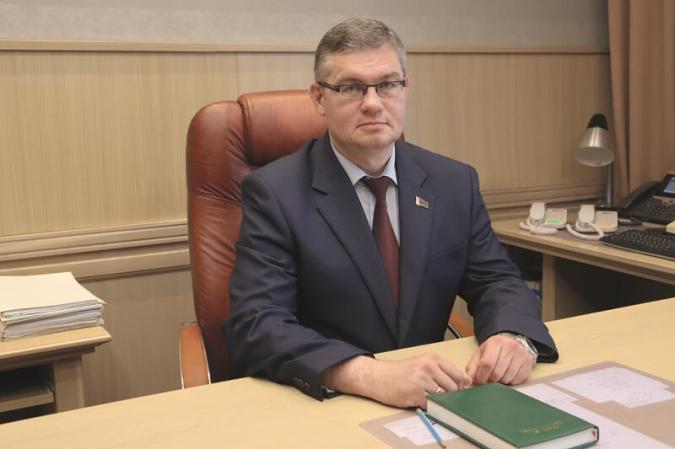 Заместитель Председателя Верховного Суда Андрей Алещенко: «Модернизация гражданского законодательства вывела отечественную цивилистику на новый уровень» Заместитель Председателя Верховного Суда Андрей Алещенко: «Модернизация гражданского законодательства вывела отечественную цивилистику на новый уровень»