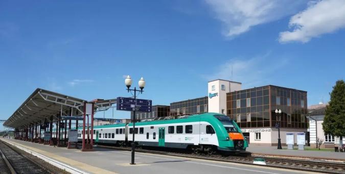 Белорусская железная дорога информирует о временном изменении графика движения поездов на участке Минск – Гомель 12–13 ноября 2025 года