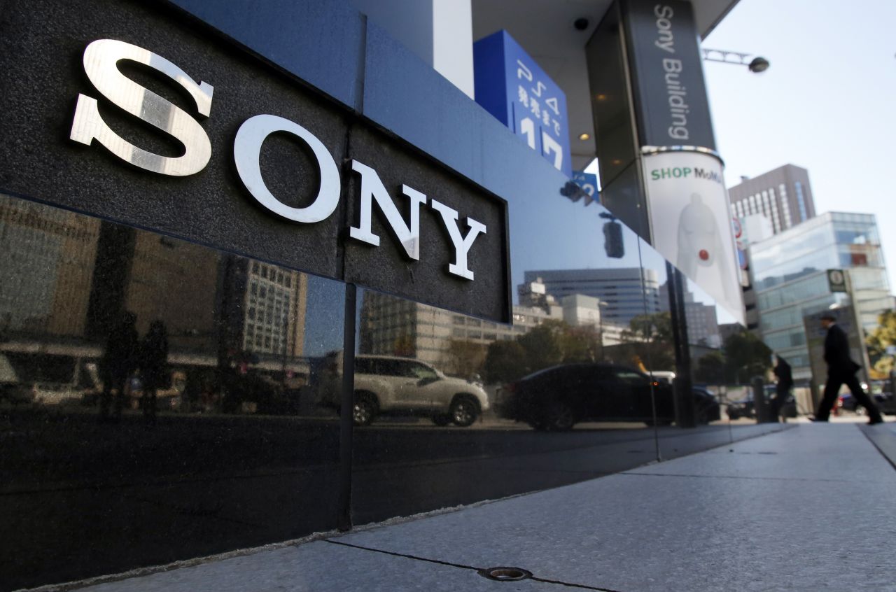 Чистая прибыль компании Sony упала на 86% в IV квартале финансового года 