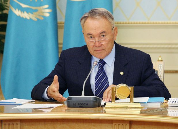 Назарбаев заявил об уходе в отставку 