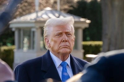 Д. Трамп потребовал от Гарварда предоставить данные об иностранных студентах Д. Трамп потребовал от Гарварда предоставить данные об иностранных студентах