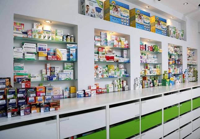 Минздрав установил перечень обязательных к наличию лекарств в аптеках 