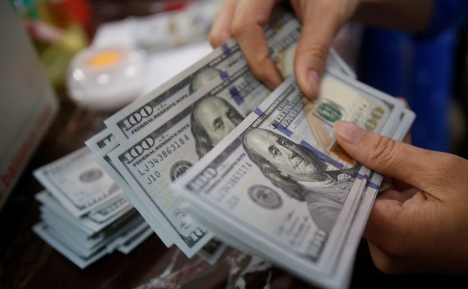 БПС-Сбербанк ограничил выдачу иностранной валюты в банкоматах