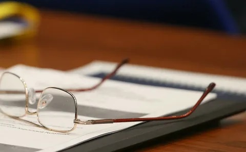 Новации в госсоцстраховании и пенсионном обеспечении: Минтруда разъяснило на конкретных примерах Новации в госсоцстраховании и пенсионном обеспечении: Минтруда разъяснило на конкретных примерах