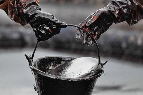 Цены на нефть вновь устремились к 80 USD за баррель