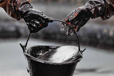 Экспортные пошлины на нефть и нефтепродукты Беларусь повышает с 1 февраля Экспортные пошлины на нефть и нефтепродукты Беларусь повышает с 1 февраля