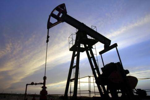 Цены на нефть приблизились к отметке в 47 долларов Цены на нефть приблизились к отметке в 47 долларов