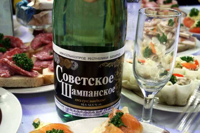 Врачи назвали неочевидные симптомы «омикрона»