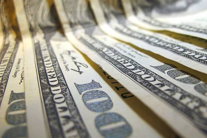 За январь-сентябрь белорусы продали валюты на 588 млн USD больше, чем купили За январь-сентябрь белорусы продали валюты на 588 млн USD больше, чем купили
